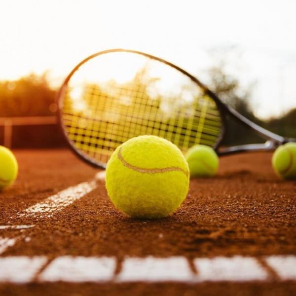 Где поиграть в теннис в Омске. Медиа «Трамплин» Омск