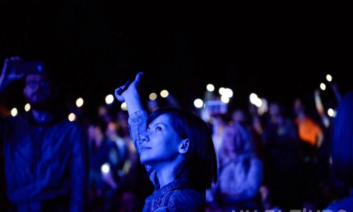 Российские звёзды покоряют Омск: кто ещё собирается приехать этим летом