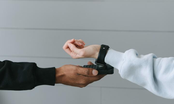 Сервисы Apple Pay и Google Pay стали работать с перебоями