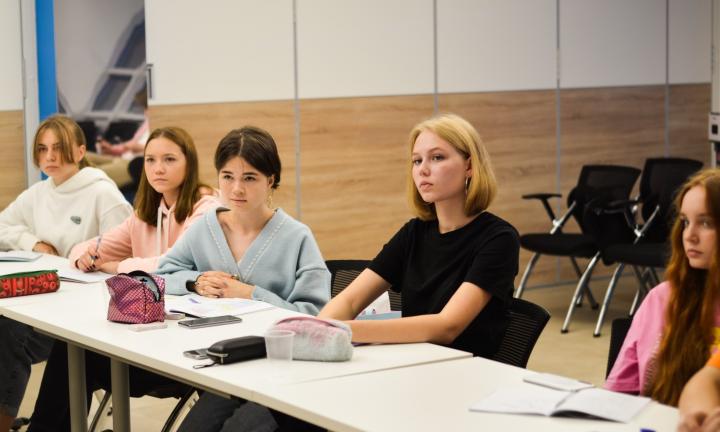 Омские школьники расширили кругозор и улучшили soft skills с помощью «Сигмы»