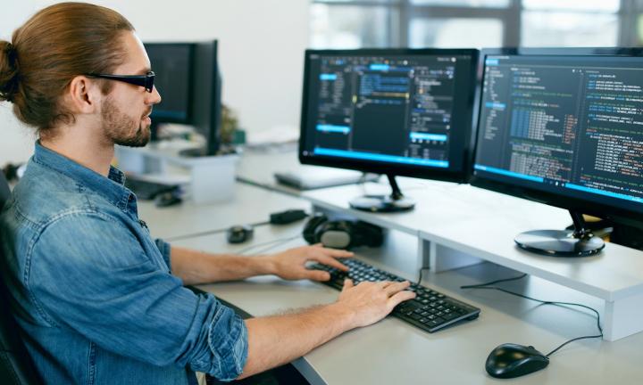 Всероссийский «IT-диктант» пройдёт при поддержке «Точки кипения — Омск»