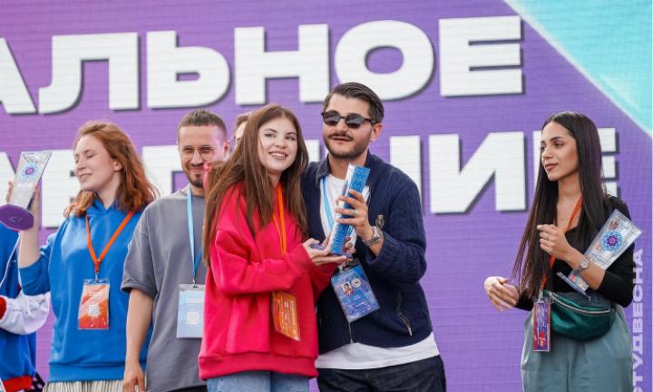 Студентка ОмГУ победила в фестивале «Студвесна – 2023»