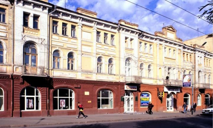 Первая советская гостиница Омска: кто архитектор «Сибири»?