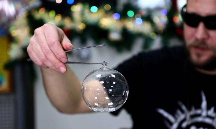 От пряников до сувенирных монет. В Омской крепости открылись новогодние мастерские