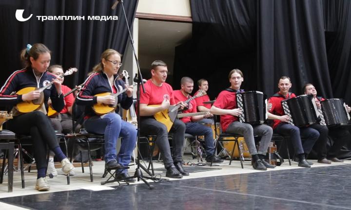 Омский русский народный хор отправляется в гастроли по Золотому кольцу