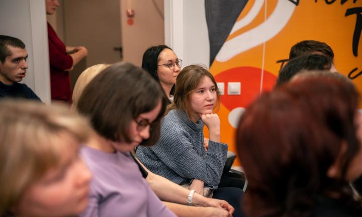 Знакомства, воспоминания и ценные призы: в Омске стартовал ежегодный литературный конкурс