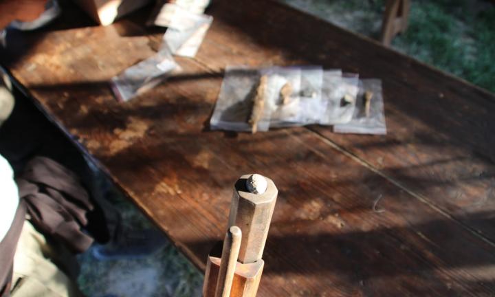 Историк-реконструктор обустроит в Омской крепости мостовую XVII века