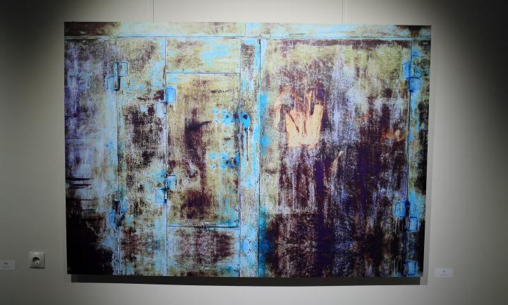 Я просто ходил по гаражам и видел в них полотна Поллока, Ротко и Рихтера. Новая фотовыставка Николая Молодцова