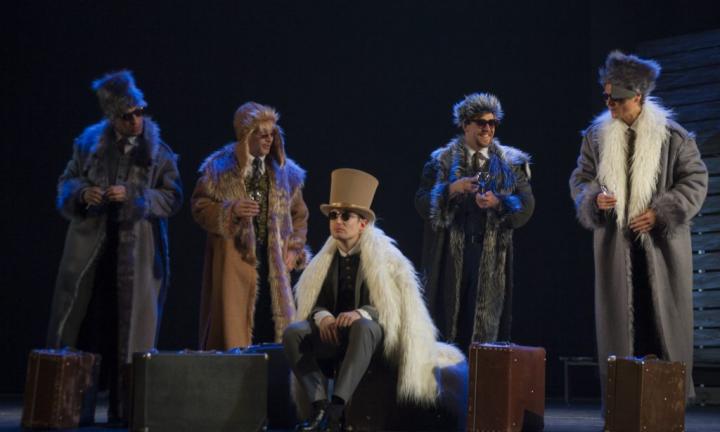 За кулисами театра: в музее Кондратия Белова открылась выставка художника-постановщика ТЮЗа