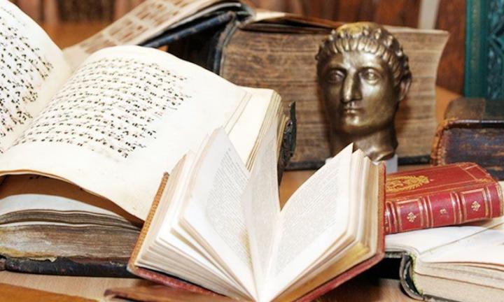 Филолог предположил, почему в Омске говорят «файл», а в Новосибирске — «мультифора»