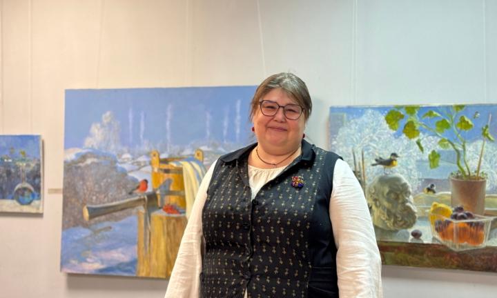 «Да будет снег!». В Омске открылась выставка о сибирской зиме  