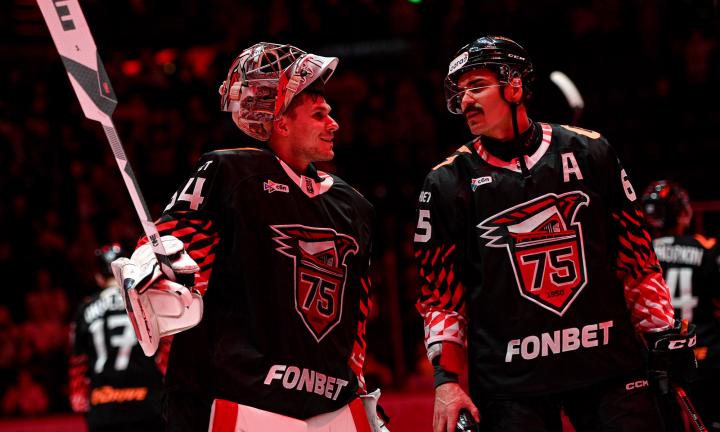 Дороже золота: Никита Серебряков стал любимцем фанатов «Авангарда»