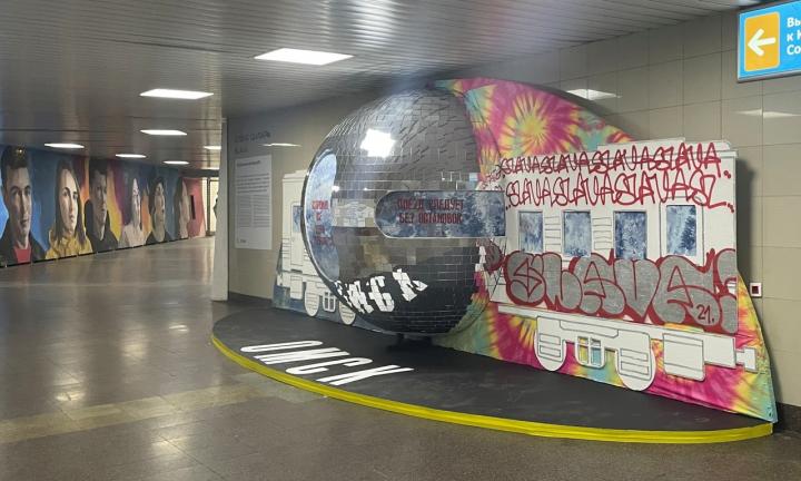 Заводы и фабрики: чему посвящена новая выставка в омском метропереходе и что на ней будет