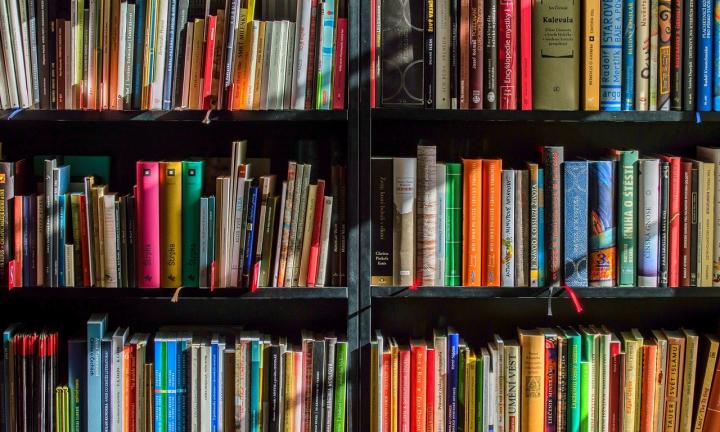 День книги: освежаем память подборкой самых книжных материалов.