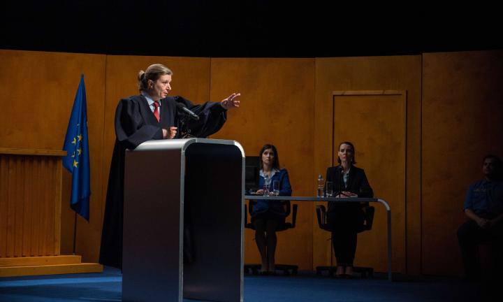 Пятый театр сделал зрителей нового спектакля присяжными