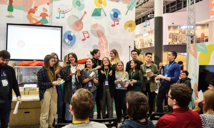 Омичи поедут в Санкт-Петербург на дискуссионную школу