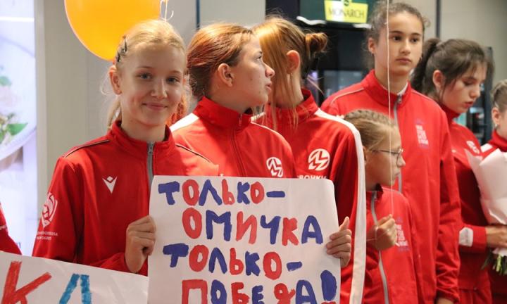 Кошкин сильнее «тигриц»: наши волейболистки выигрывают 