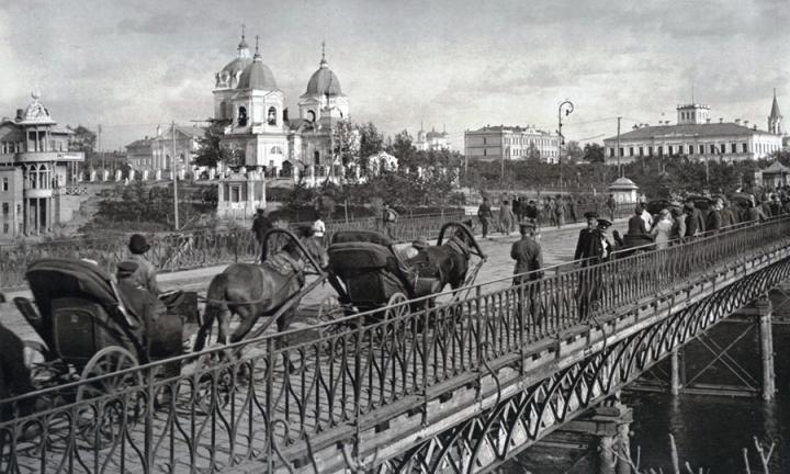 Как развивался первый общественный транспорт в Омске – от извозчиков до автобуса