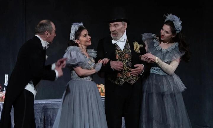 «Сильва. Дойти до премьеры». История единственного в мире театра, созданного за колючей проволокой в годы войны