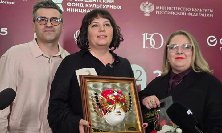 «Золотая маска» у Омского ТЮЗа. В чём уникальность премии-2026?