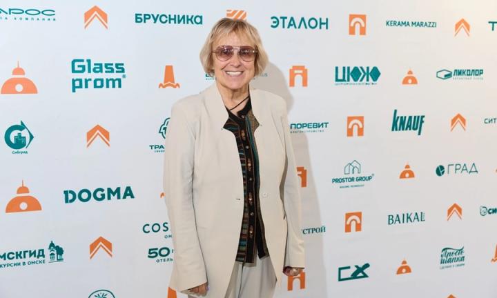 «Свои города нужно хвалить». Елена Григорьева, вице-президент Союза архитекторов России, академик РААСН, об уникальности российских городов