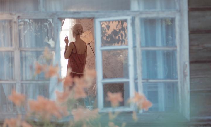 Работа омского фотографа попала на обложку шведской книги