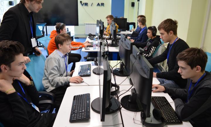 Хакатон «Как сделать наши школы лучше?»