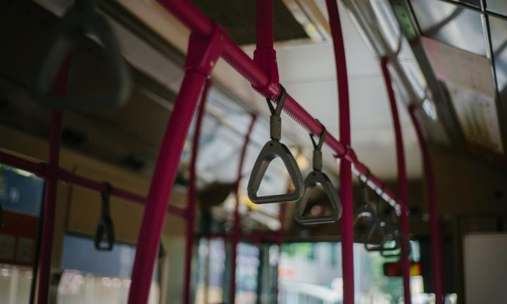 С 1 июля в Омске отменят три маршрута общественного транспорта: какие альтернативы