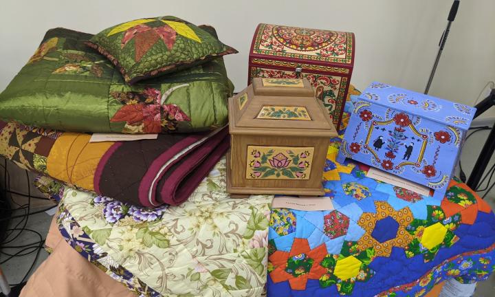 110 работ, 75 участников, 7 стран: в Омске подвели итоги международного конкурса декоративно-прикладного искусства и открыли новую выставку