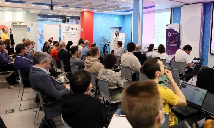 Кризис образования, взбесившийся рынок и нехватка кадров: эксперты о способах решений главных проблем в IT