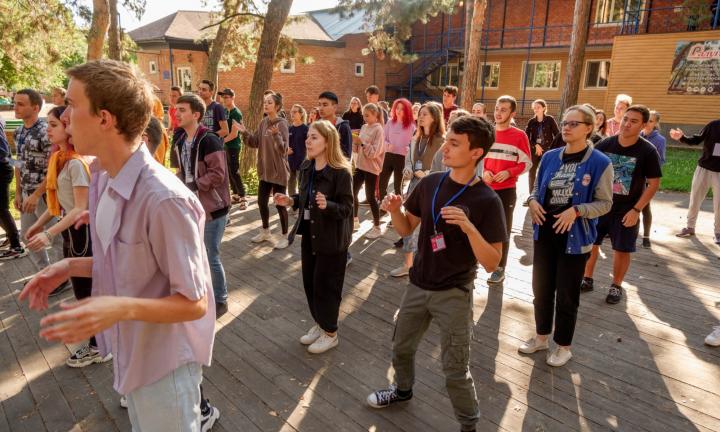 Стартовал студенческий лагерь-семинар «Поколение П»