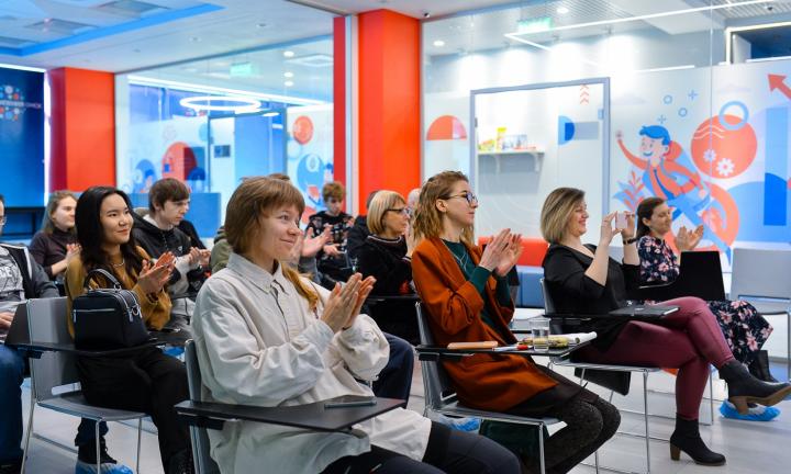 В Омске рассказали, что такое NFT и как их использовать для благотворительности и посмертного донорства