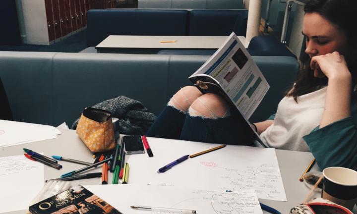 Как справиться со стрессом во время экзаменов (+ студенческие байки от команды «Трамплина»)