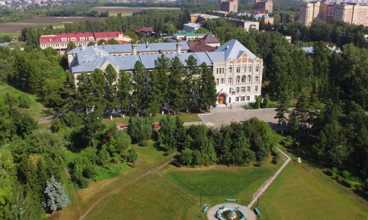 Летом для школьников и студентов проведут бесплатные групповые экскурсии 