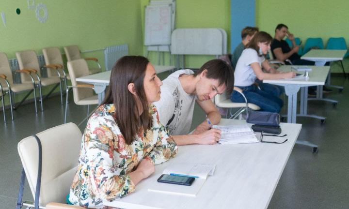 Взгляд в будущее: в Омске готовят преподавателей новой образовательной программы «Технолидеры будущего»