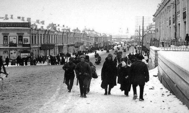 Как Омск встретил Октябрьскую революцию. Установление советской власти 