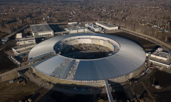 Фотонный микроскоп. В Сибири строится уникальный центр синхротронного излучения