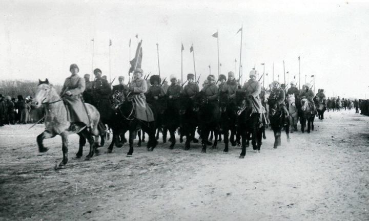 Без единого выстрела. Как Красная армия разбила войска белых и захватила Омск