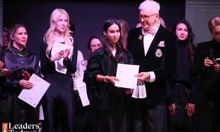 Влияние времени. Омичка одержала победу на международном конкурсе дизайнеров