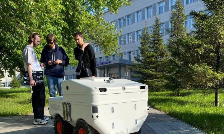 От беспилотных коммунальных машин до революционных транспортных сетей. Стали известны «Сильные идеи« для Омской области  