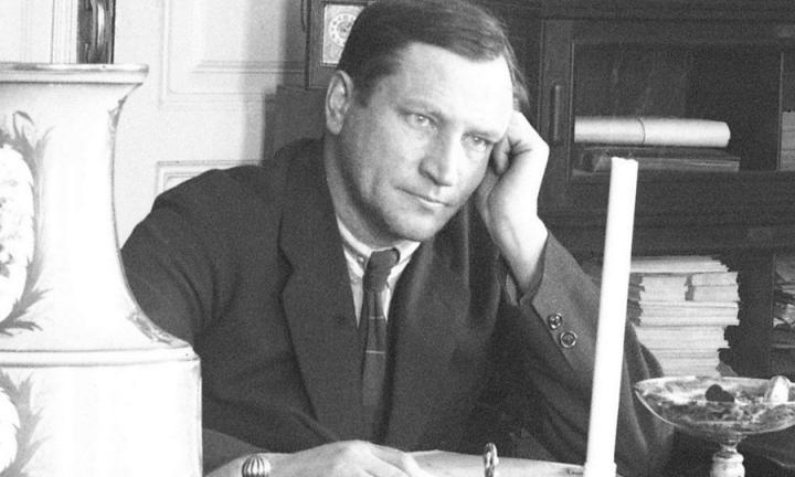 «С основателем вам повезло». В Омске отметили день рождения Фёдора Мелёхина, основателя музея имени Врубеля