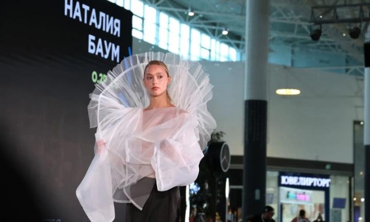 Гран-при Алины Журбы и визит Гоши Карцева. В Омске прошла первая Неделя моды