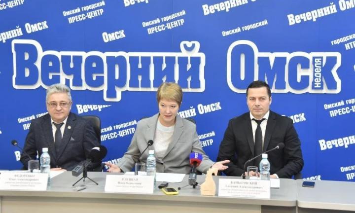 От выставки игрушек до мастер-классов по керлингу: какие новогодние мероприятия ждут омичей в декабре