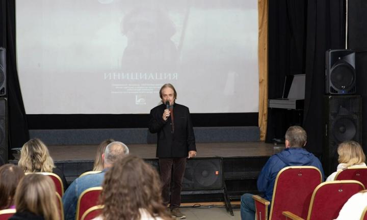 «Смысловое кино». Режиссер Александр Кибкало знакомит омичей с «Инициацией»