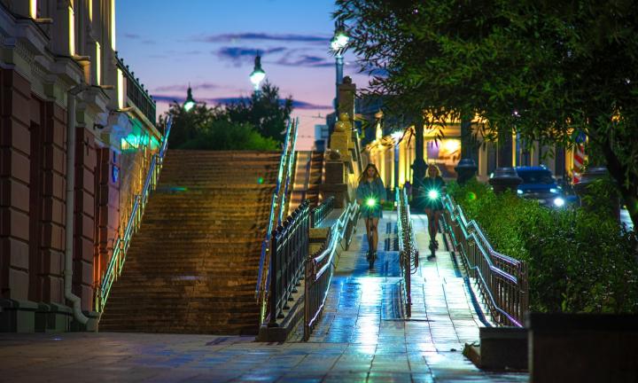 Афиша 13 — 15 августа: благотворительная распродажа, гонг-медитация и Моцарт