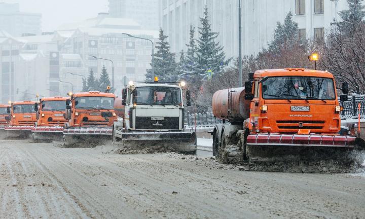 В мэрии напомнили, кто отвечает на зимнюю уборку города