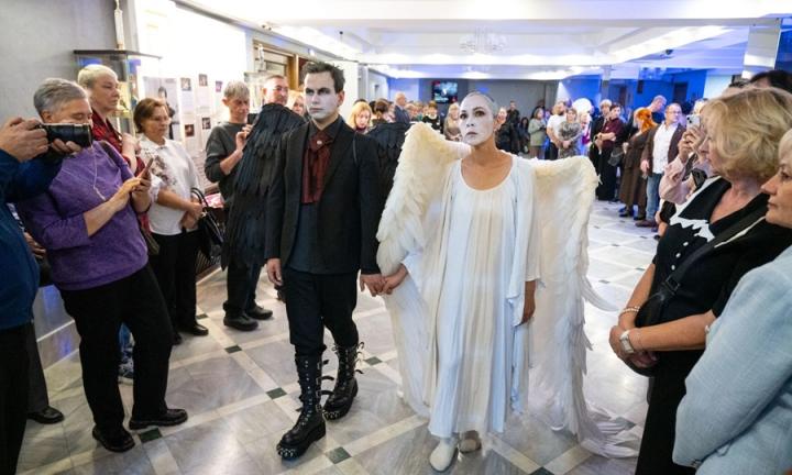 Нескучная «лиТЕрАТуРа». в Пятом театре показали антиутопию и Хармса 