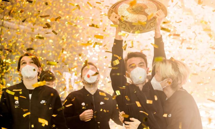 ​​​​​​​«Получил официальное разрешение у начальства на просмотр»: как омичи следили за самым крутым турниром по Dota2