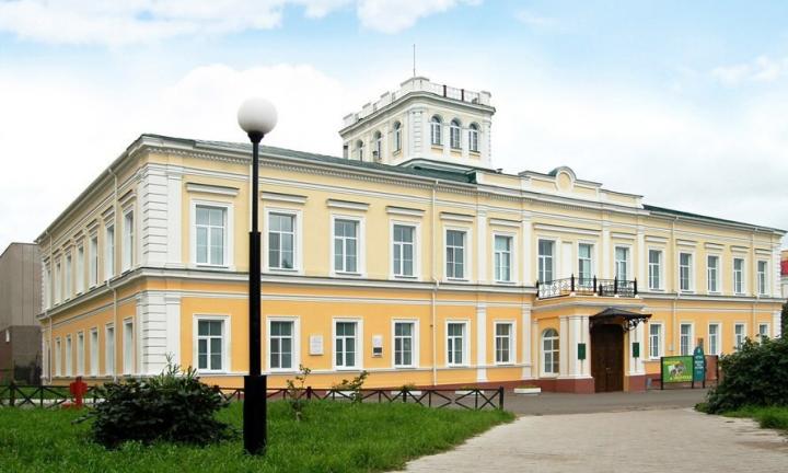 Приходите в музей бесплатно: акция «Воскресенье во дворце»