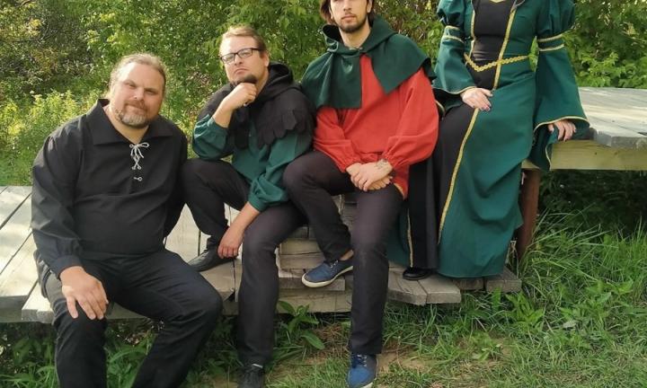 «Лисья Мята»: уральские сказочники подарят Омску фолк-выступление
